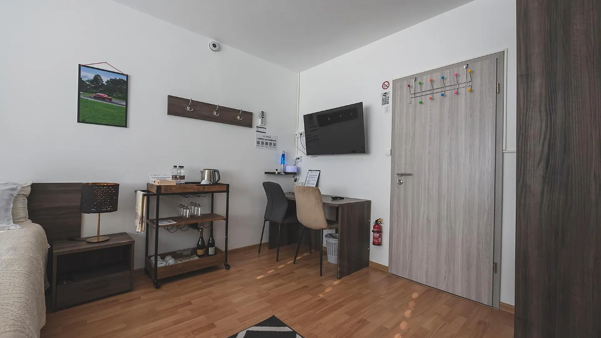 Do Avta Rooms Ljubljana Pensionat