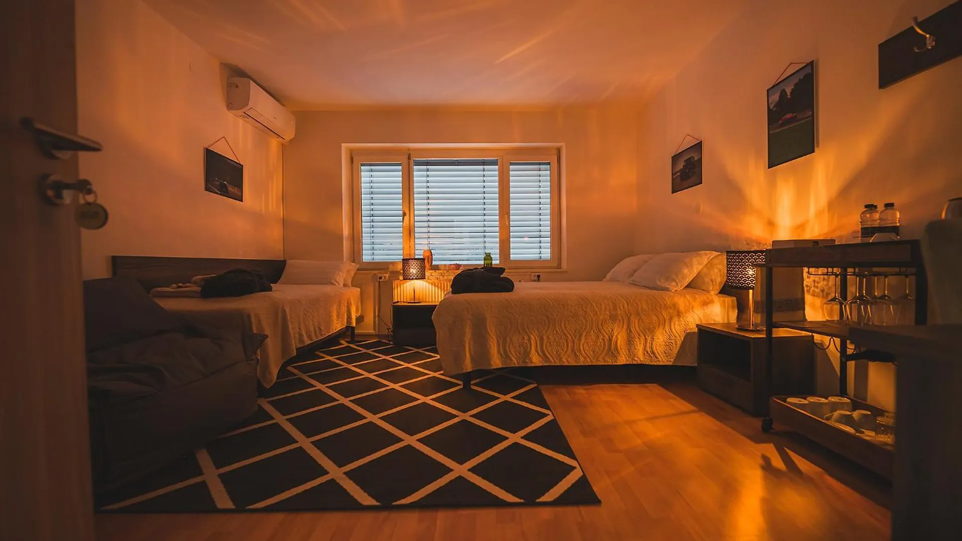Do Avta Rooms Lubiana Affittacamere